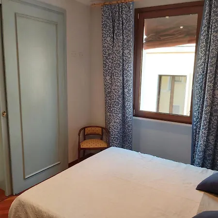 Nido Estense Ad Un Respiro Dal Castello * 페라라