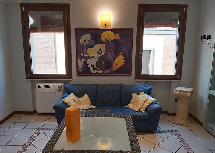 Nido Estense Ad Un Respiro Dal Castello Apartament Ferrara